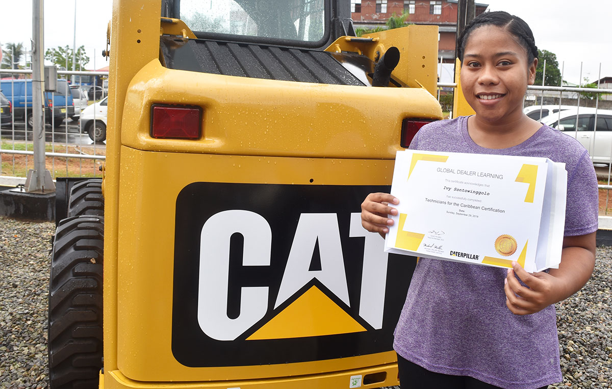 Ivy Sontonwinggolo vergroot en stimuleert haar leervermogen